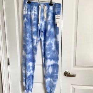 SUPER CUTE AND COZY SWEATPANTS TYE DYE
